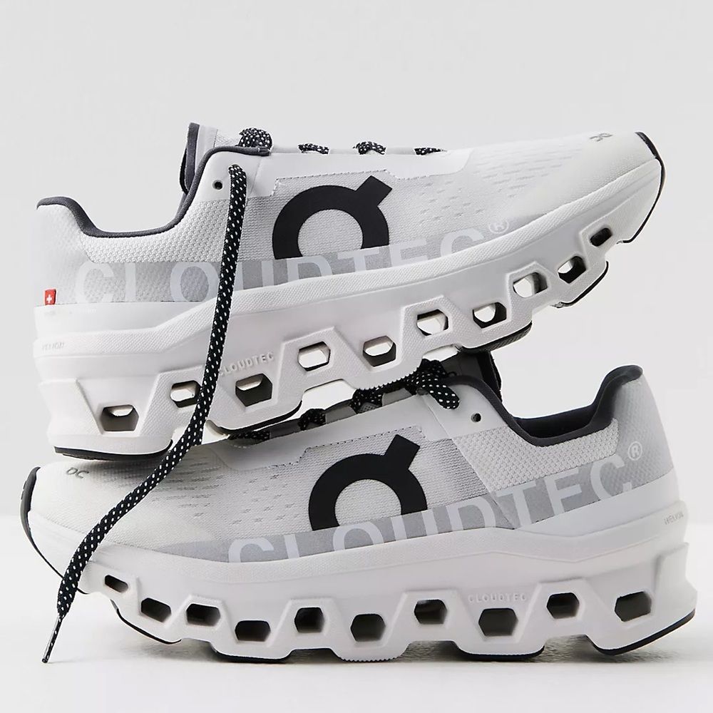 COPY - On Running $180 | Women's Cloudmonster | Size 9.5